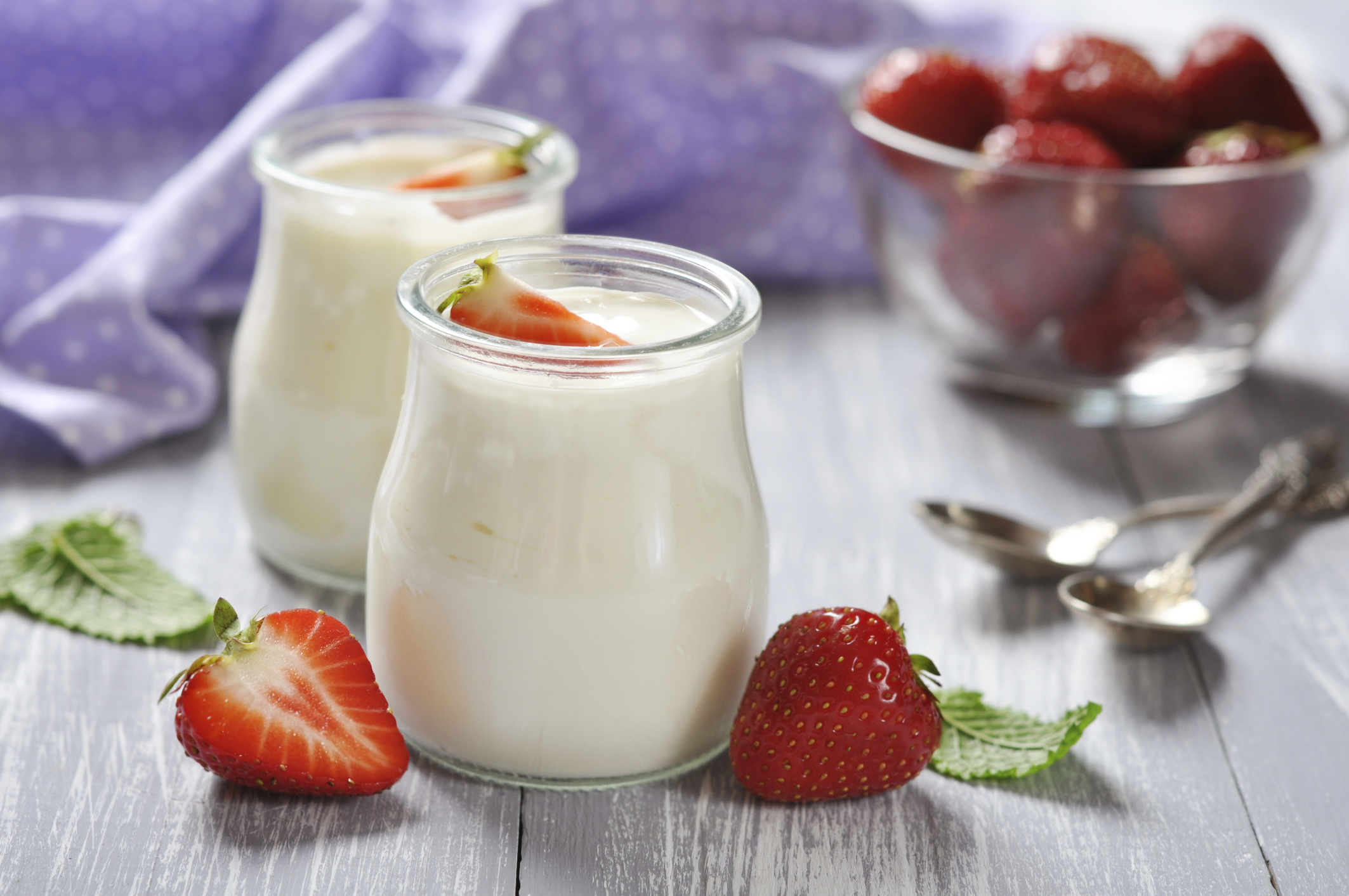 молоко. кефир. 2% 930 г. кефир фото. кефир.