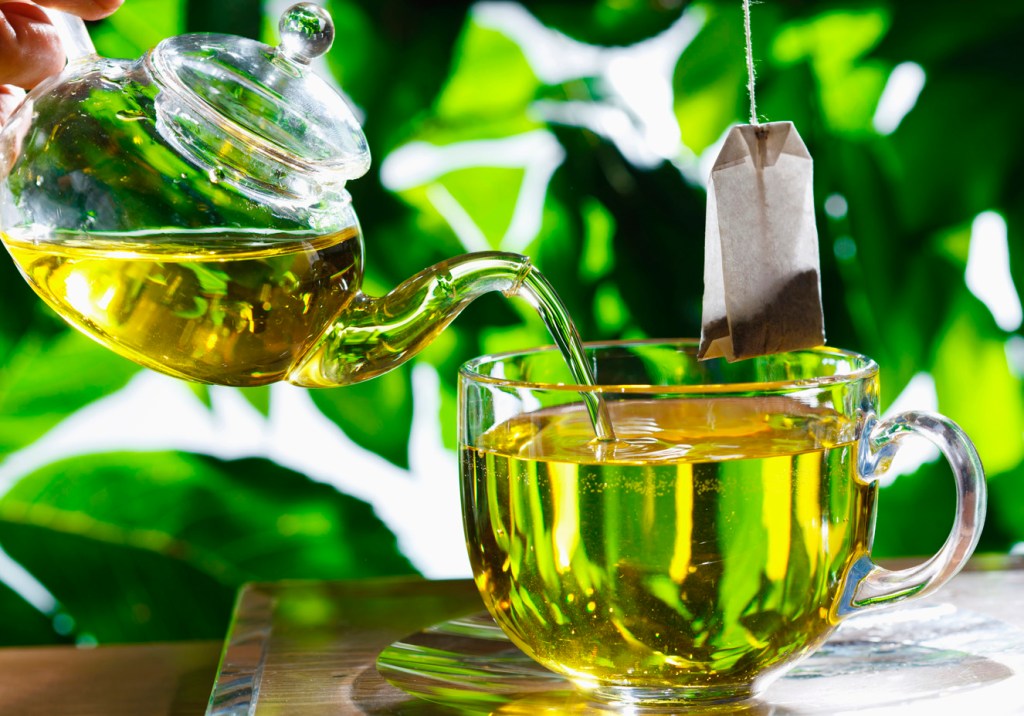 Dieta do chá verde: perca 5 quilos em 15 dias | BOA FORMA