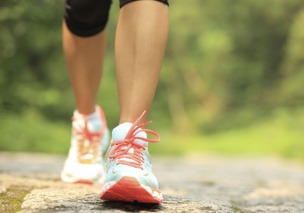 225 minutos de exercícios semanais ajudam a prevenir o câncer mama