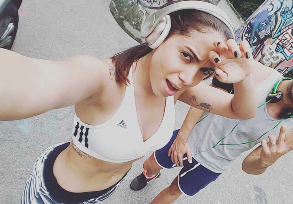 A preparação de Anitta para o Carnaval 2016