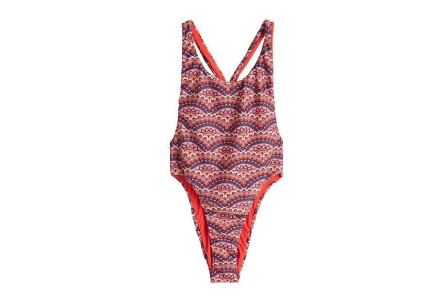 Com elastano, Gialla, R$ 260 *Preços pesquisados em setembro de 2016 Com elastano, Gialla, R$ 260 *Preços pesquisados em setembro de 2016