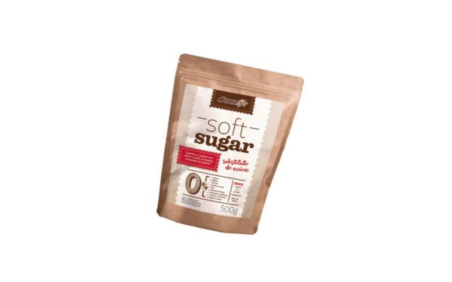 O Soft Sugar, da Chocolife, é um mix de adoçantes naturais (eritritol, polidextrose e estévia) livre de calorias (R$ 50 o pacote de 500 g). Não deixa sabor residual e oferece uma boa dose de fibras. Preços pesquisados em novembro de 2016.