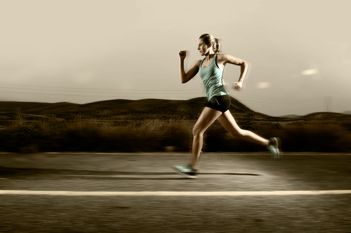 mulher corredora maratona