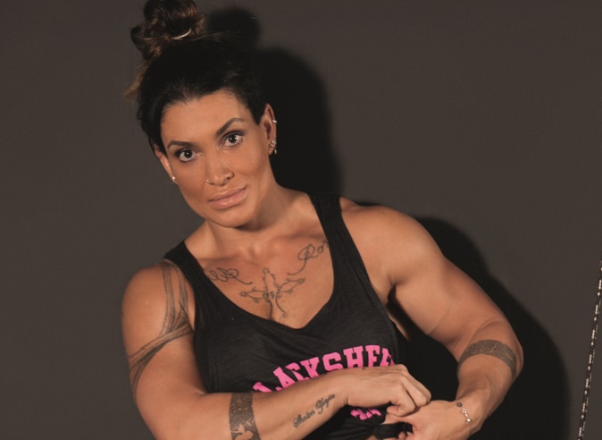 Ex-BBB Tatiana Rebane na Boa Forma