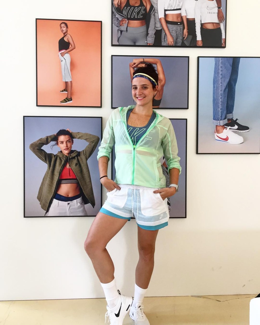 Daniela Bernardi com roupa fitness