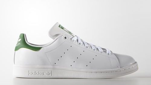 Modelo Stan Smith Adidas branco com detalhe verde
