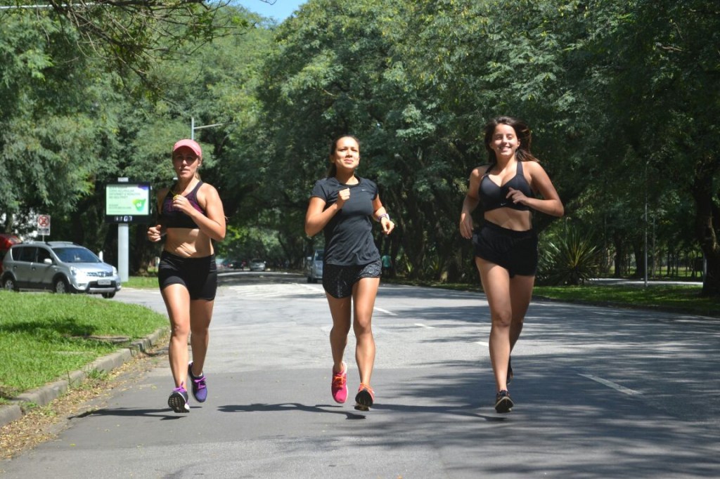 Veganas e maratonistas: como 3 amigas combinam dieta e corrida