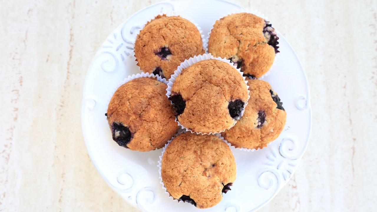 Muffin funcional de blueberry e limão-siciliano