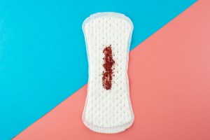 Como-a-menstruação-muda-aos-20-30-e-40-anos