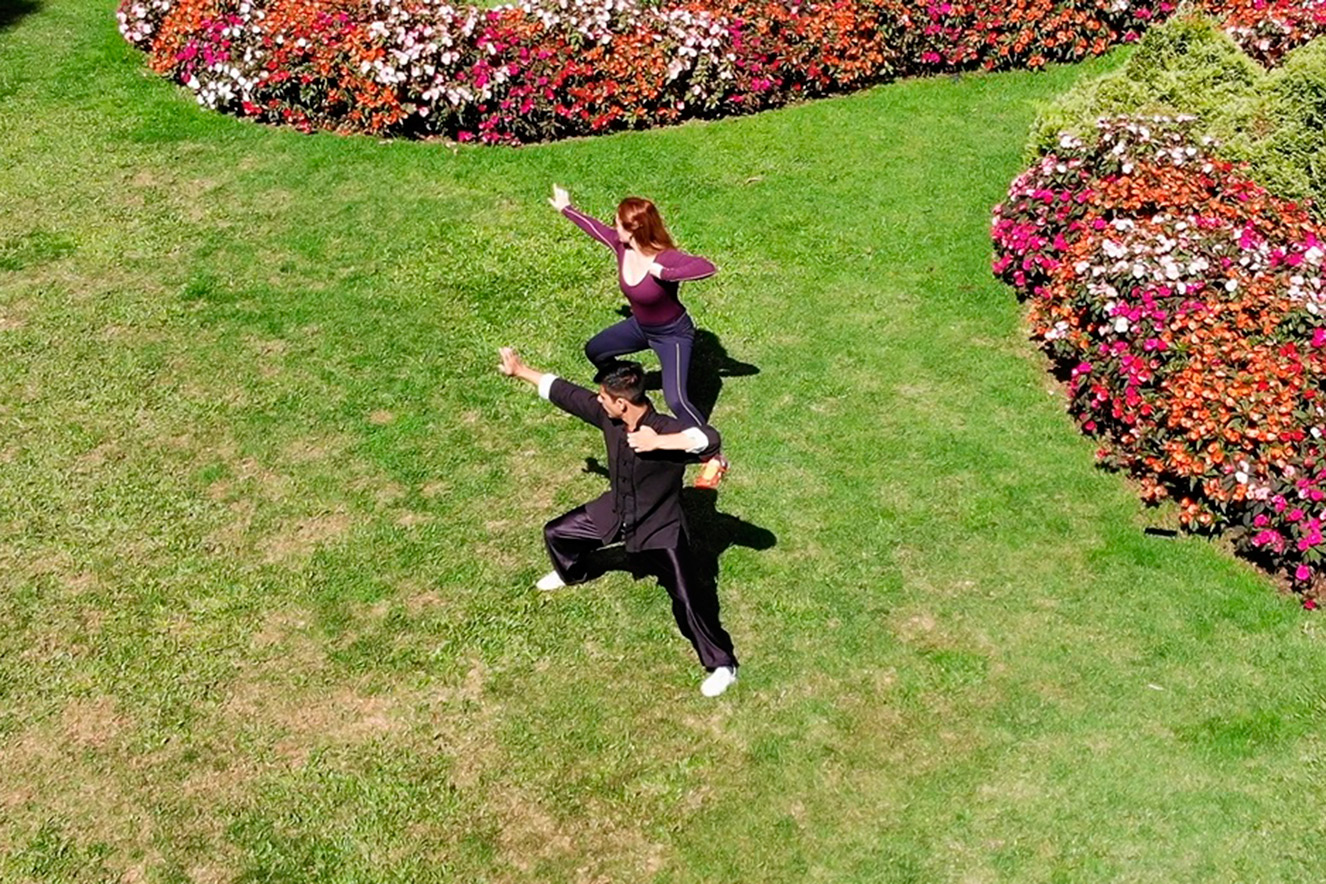 Cacá Filippini e o Shifu Guilherme Pelegrino praticando Tai Chi Chuan estilo Chen.