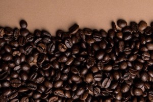 caffeine-coffee-coffee-beans-roasted-585750