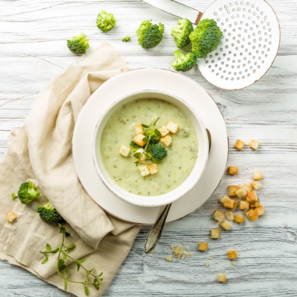 Por nutricionistas do <a href="https://www.vigilantesdopeso.com.br/br/" target="_blank" rel="noopener"><strong>Vigilantes do Peso</strong></a>.