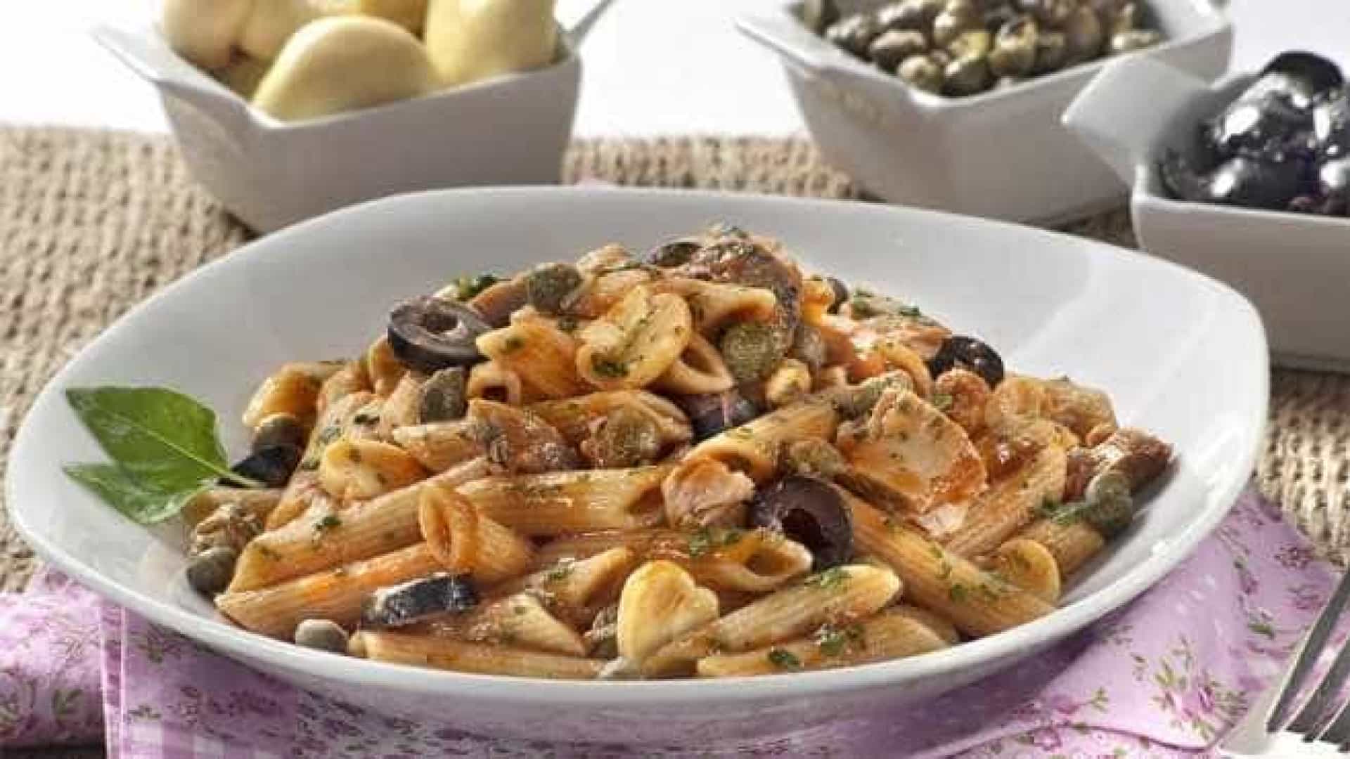 PENNE INTEGRAL “ALLA PUTTANESCA” receita de macarrao alla puttancesca