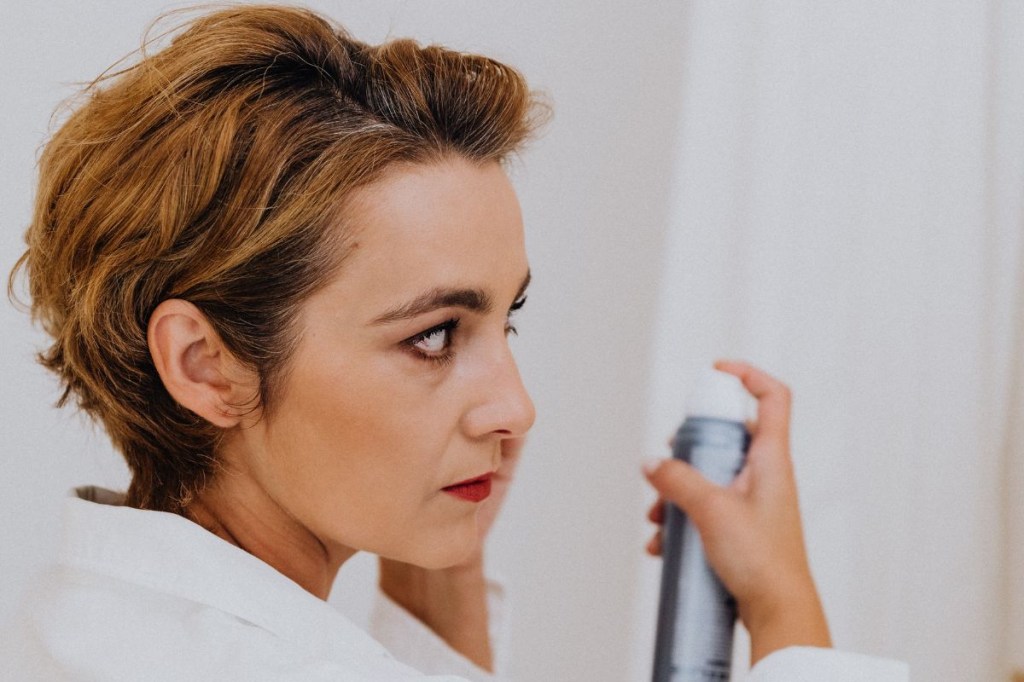 8 shampoos a seco para todos os bolsos