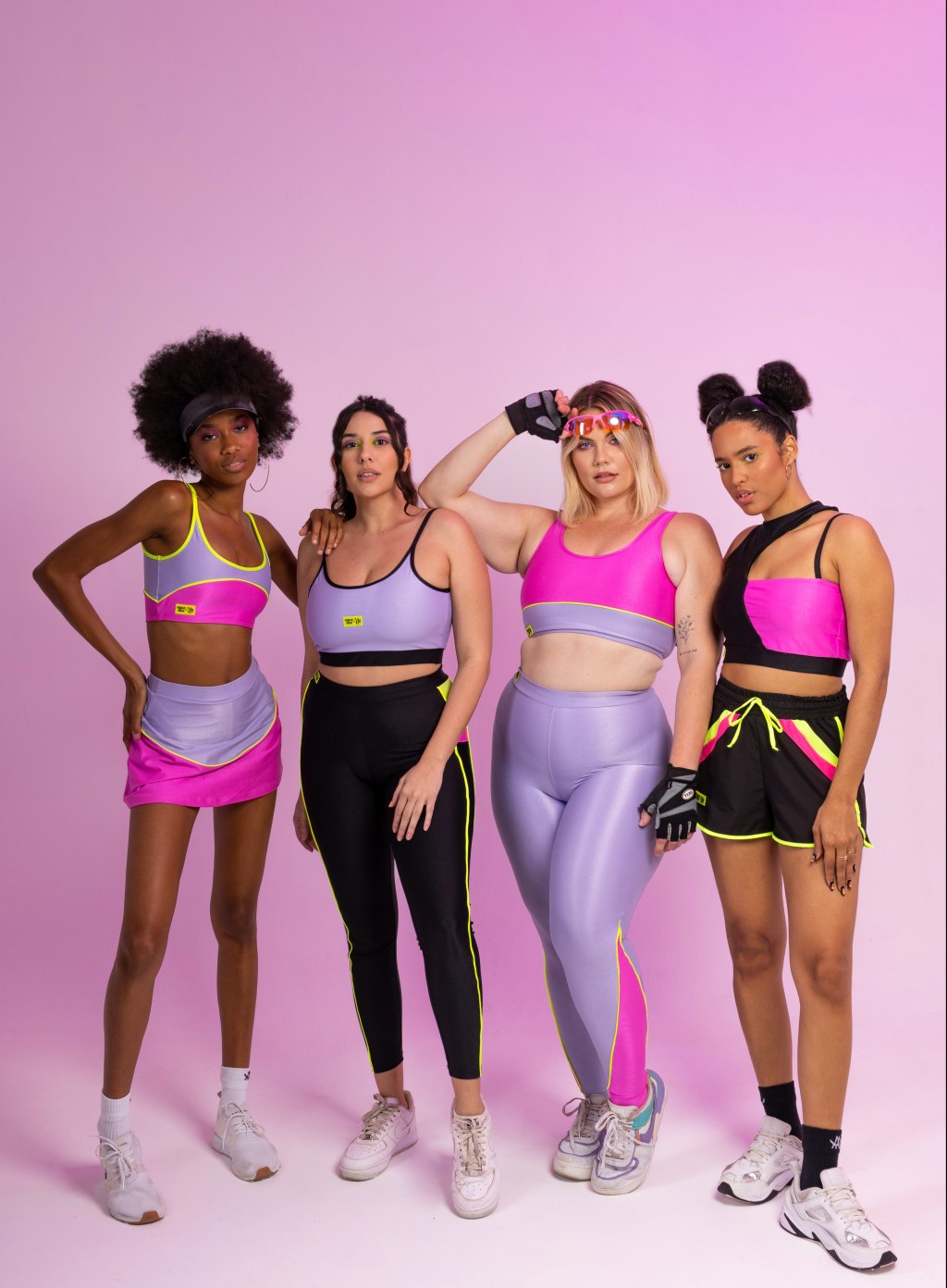 CAPRICHO lança coleção de roupas fitness bem coloridas