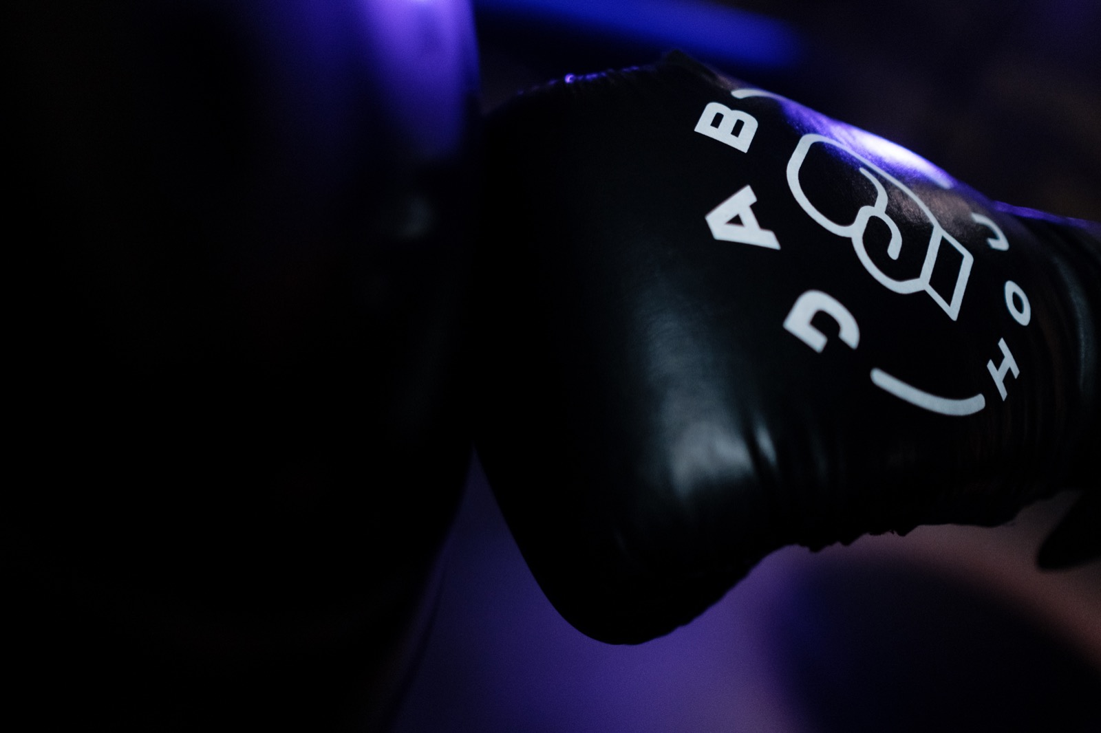 aula de boxe na casa cl&atilde;