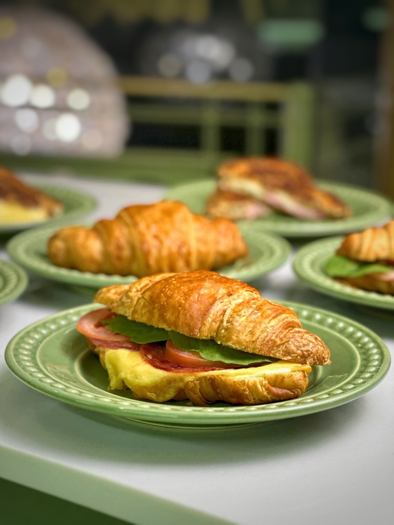 FLAKES BRAZIL_ SANDUÍCHE CROISSANT_ CREDITO PEDRO GUERRA