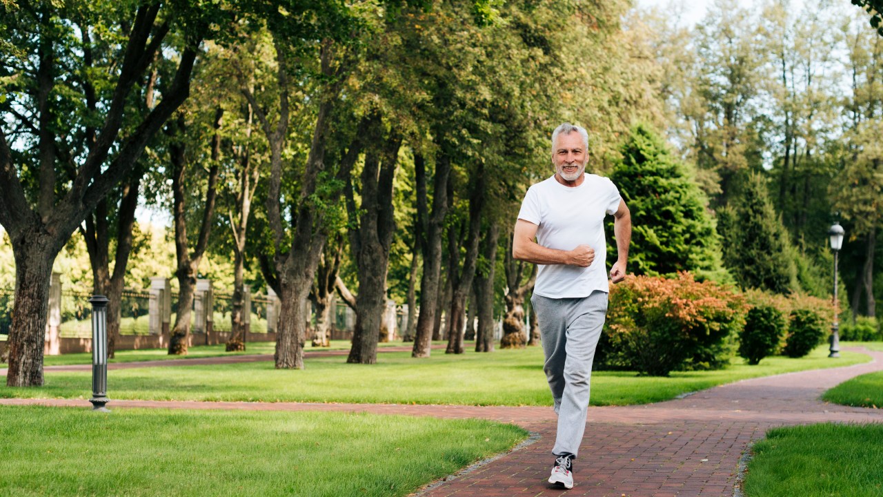 Segundo médico, caminhada é benéfica para pessoas de qualquer idade