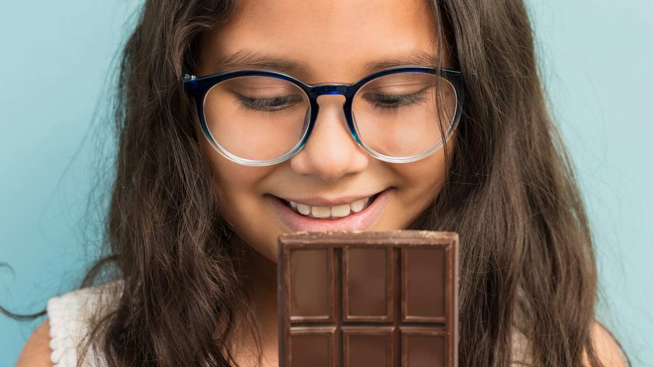 Confira dicas para evitar o excesso de chocolate para crianças na Páscoa