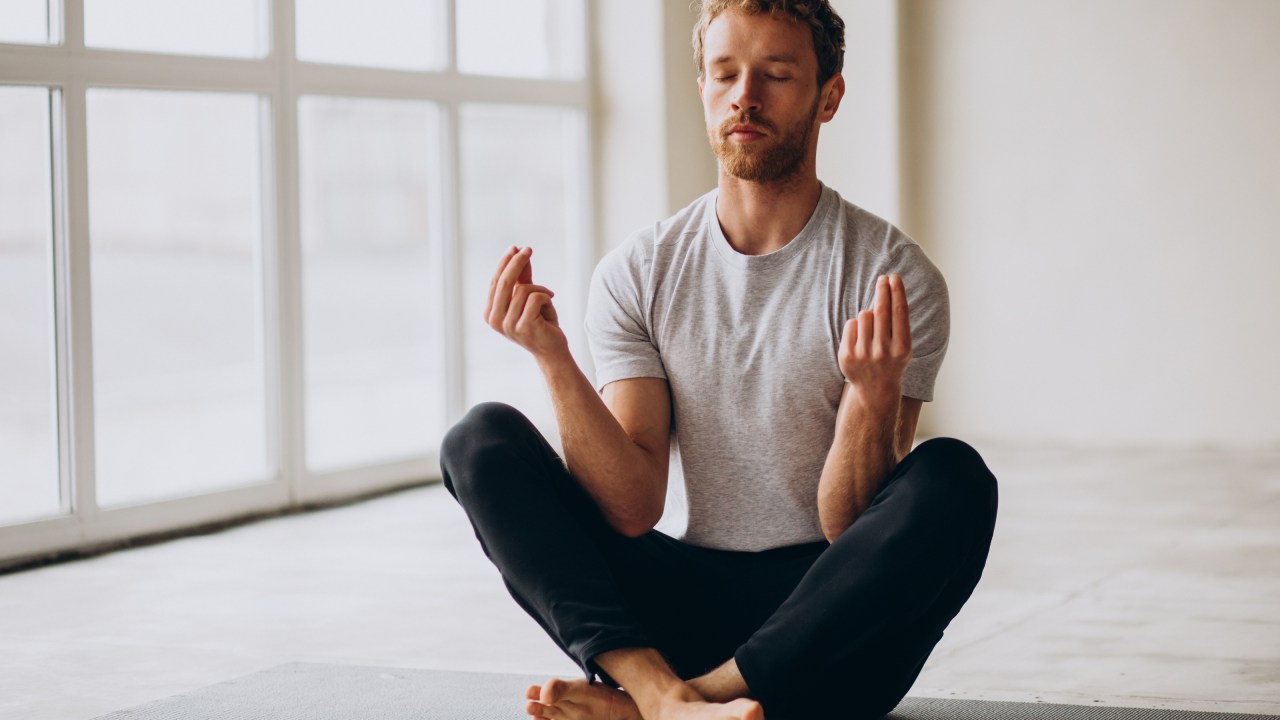 Veja como o yoga pode fazer bem para a saúde dos homens