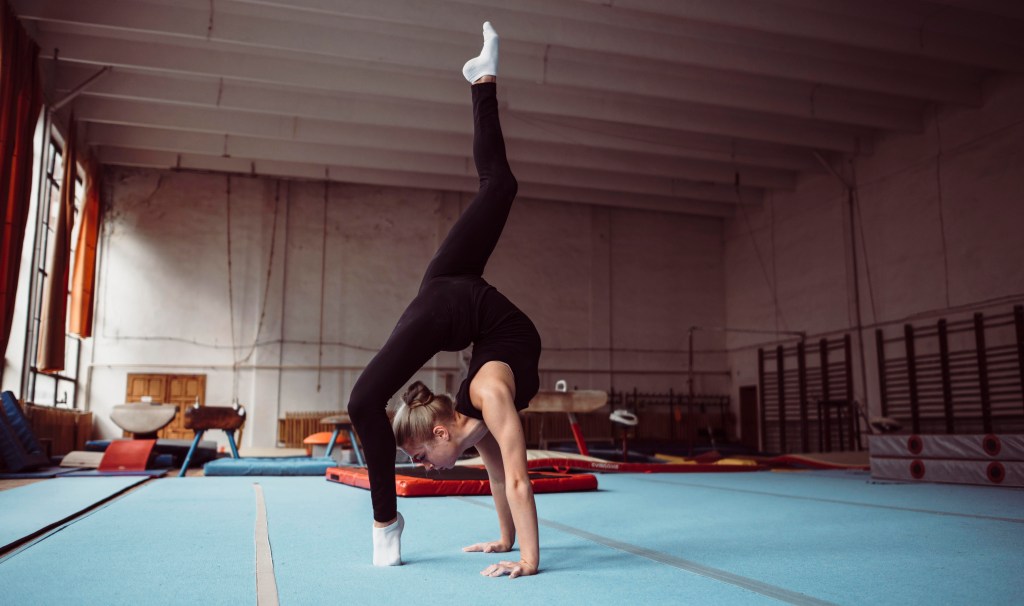 Veja os benefícios que a ginástica acrobática oferece para o corpo e a mente