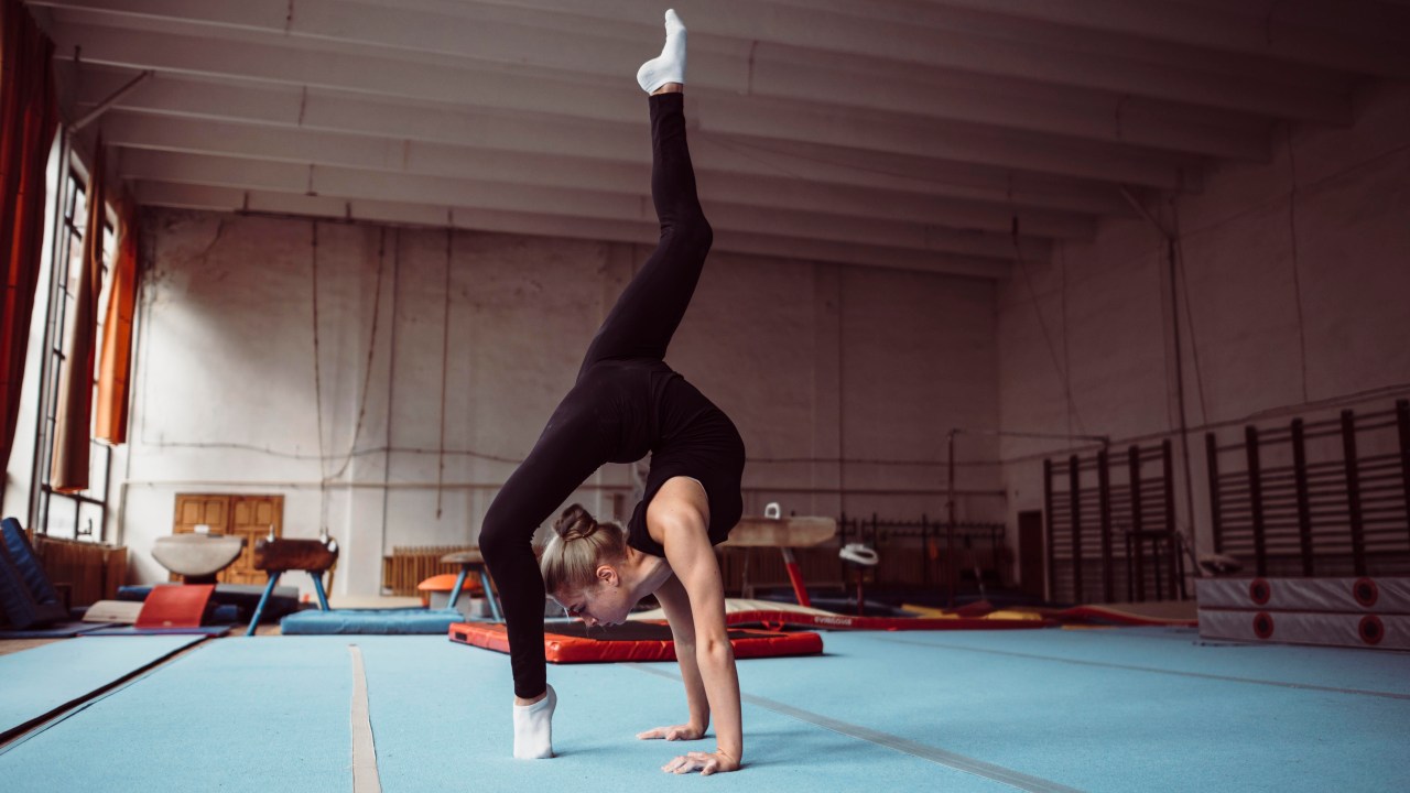 Veja os benefícios que a ginástica acrobática oferece para o corpo e a mente
