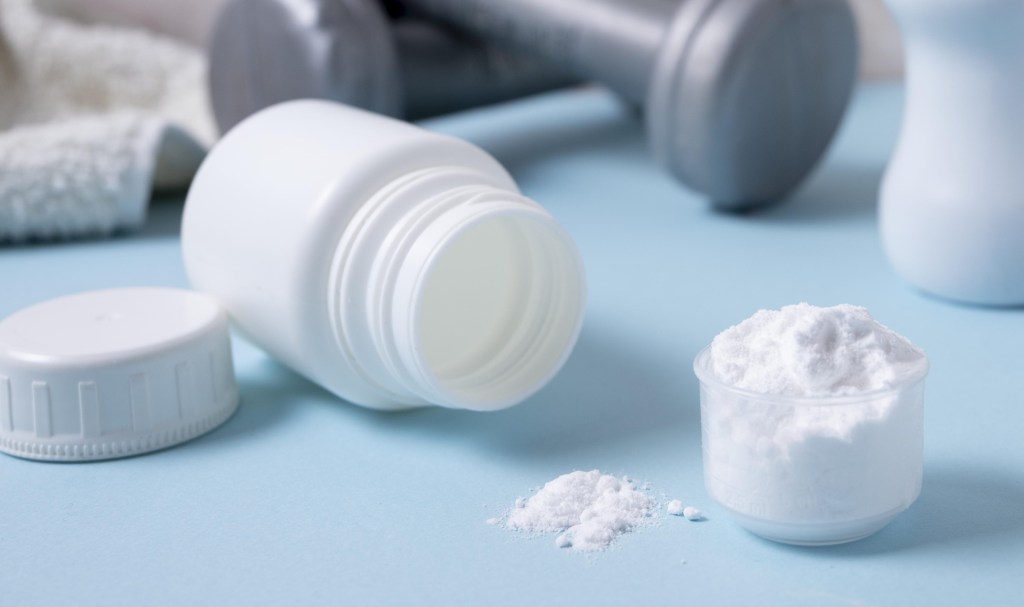 7 benefícios da creatina para saúde – mesmo sem fazer musculação