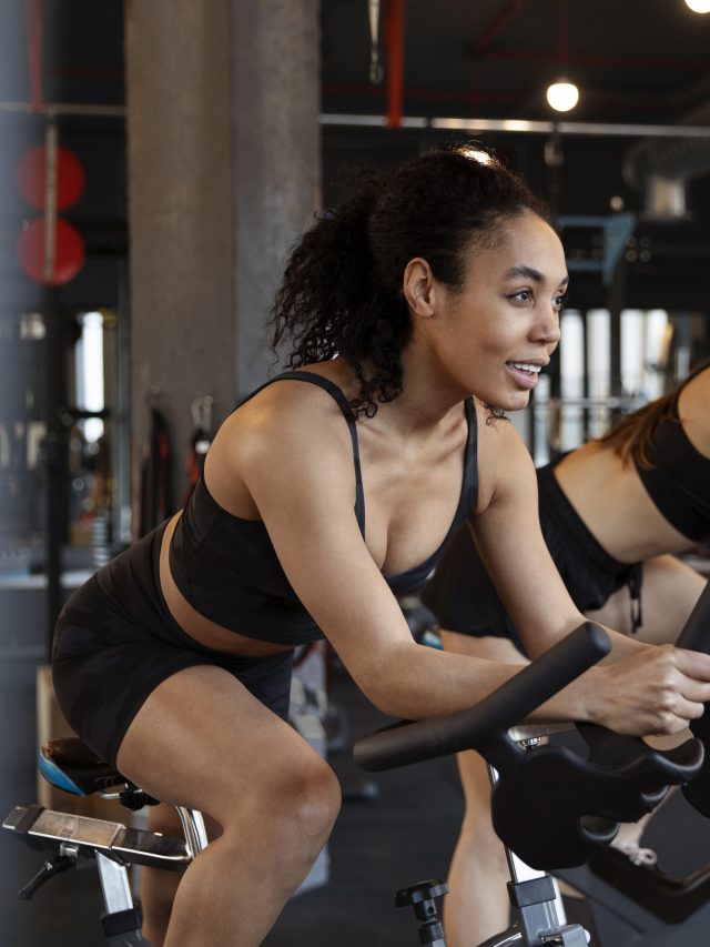 Capa de: Como funciona uma aula de spinning?