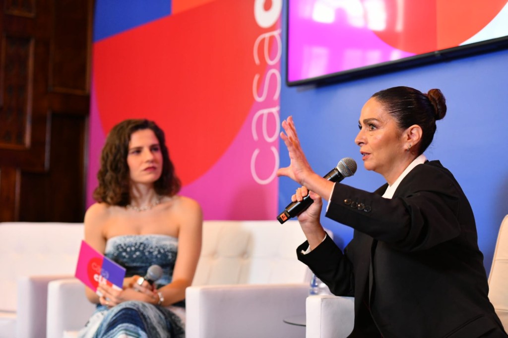 Casa Clã 2025: Claudia Ohana reflete sobre a sorte de poder envelhecer