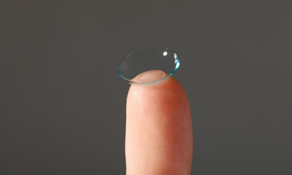 posso treinar com lentes de contato