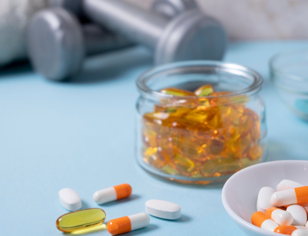 Anvisa proíbe duas marcas de suplemento alimentar; saiba quais são