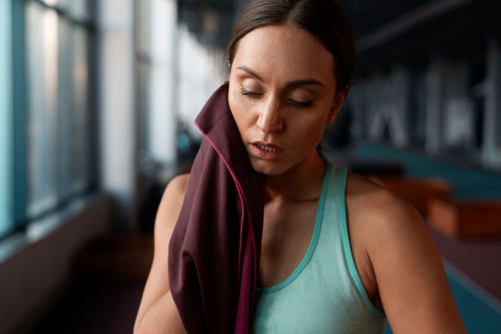 Por que sinto sono depois de treinar?