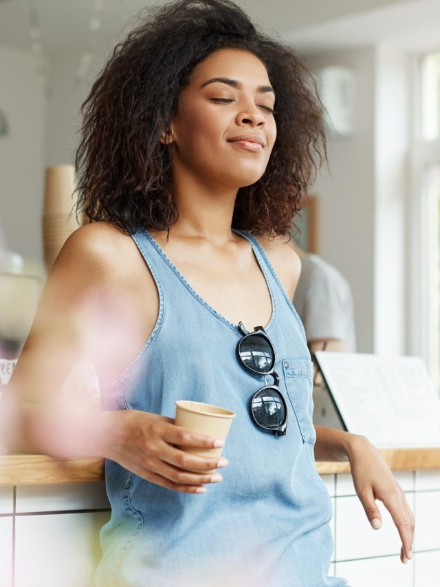 Capa de: 7 hábitos matinais para te ajudar a perder peso