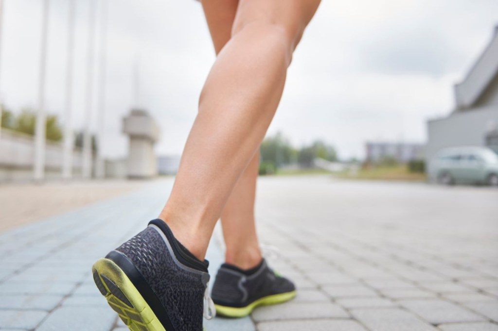 Fortaleça suas panturrilhas: descubra o exercício ideal!