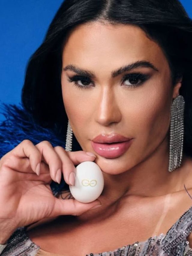 Capa de: Gracyanne Barbosa anuncia marca 'Gracyovos'