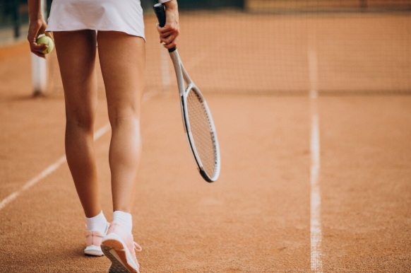 Que tal colocar, entre as metas de 2026, iniciar uma nova atividade física, como o tênis?