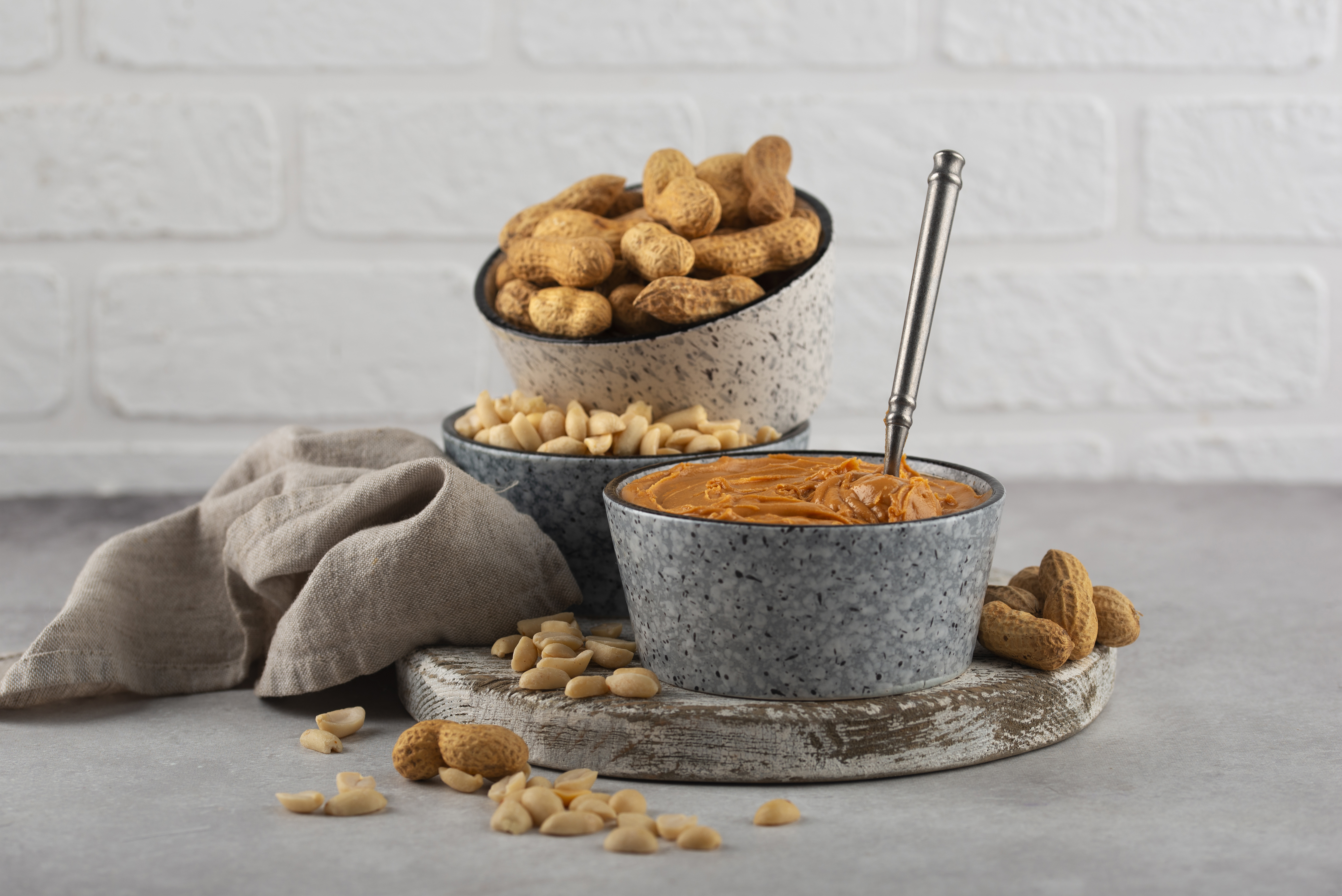 Pasta de amendoim ou paçoca? Qual o melhor aliado para quem treina? Nutricionista responde