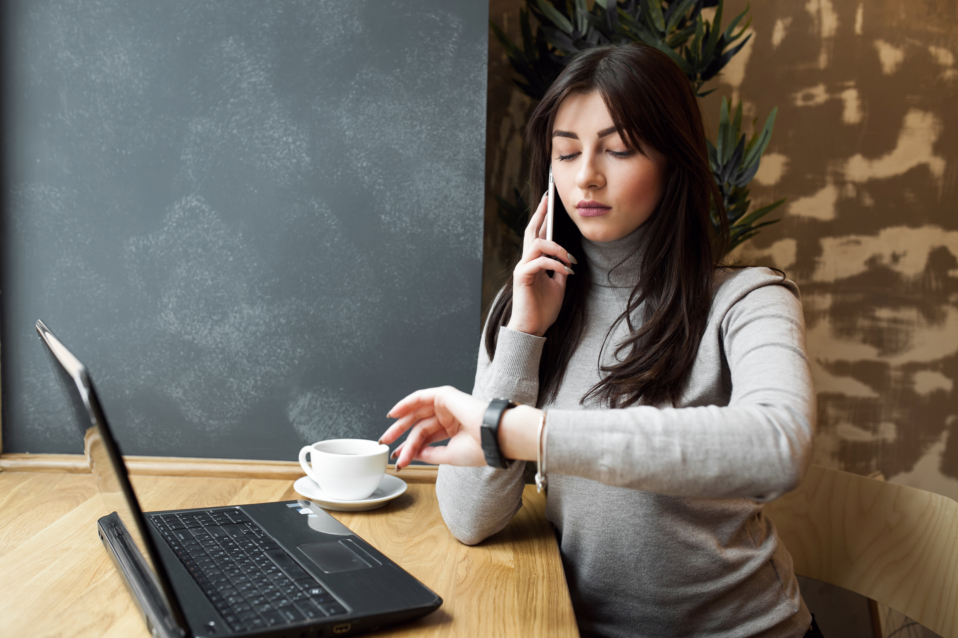 No Dia Mundial do Sedentarismo, profissional explica que, mesmo tendo uma vida ativa, ficar muito tempo sentado pode prejudicar sua saúde
