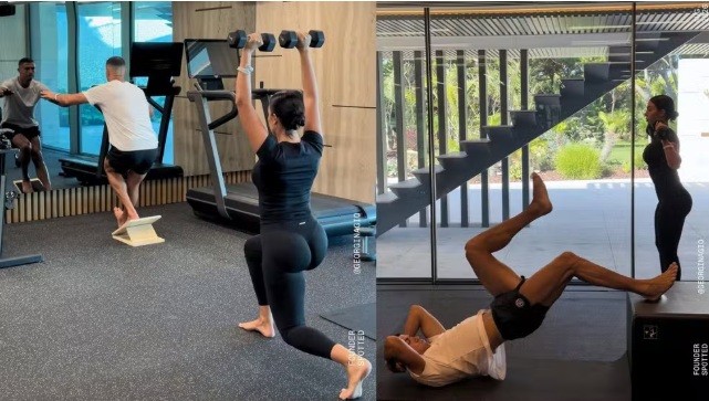 Montagem de duas fotos: à esquerda, Georgina Rodríguez agacha segurando halteres acima da cabeça, enquanto Cristiano Ronaldo se equilibra em uma plataforma. À direita, Cristiano faz abdominal com as pernas elevadas, e Georgina está de pé, ao fundo, com uma barra nos ombros