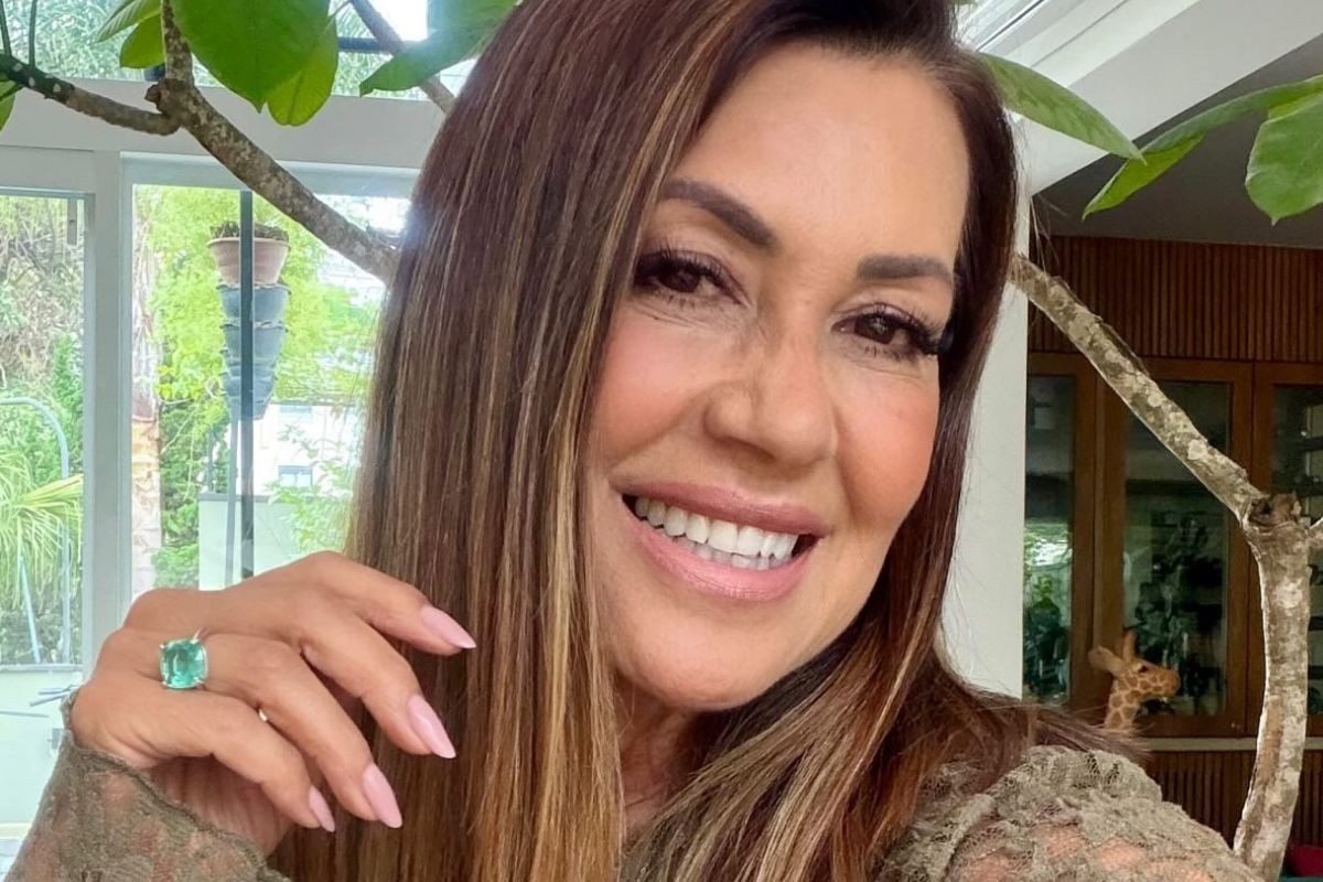 Solange Frazão revela detalhes de treinos e cuidados com o corpo aos 63 anos